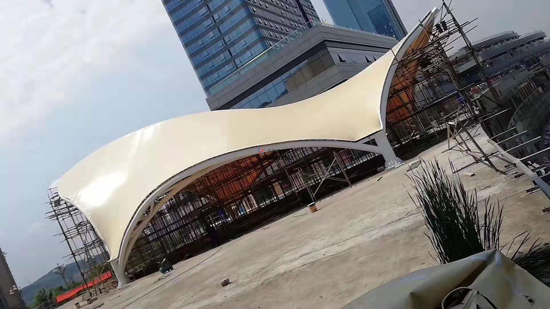 祥云膜結構景觀【張拉膜景觀】承包安裝價格