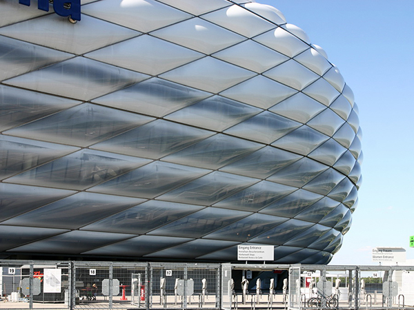 ETFE膜結(jié)構(gòu)出現(xiàn)撕裂怎么辦？